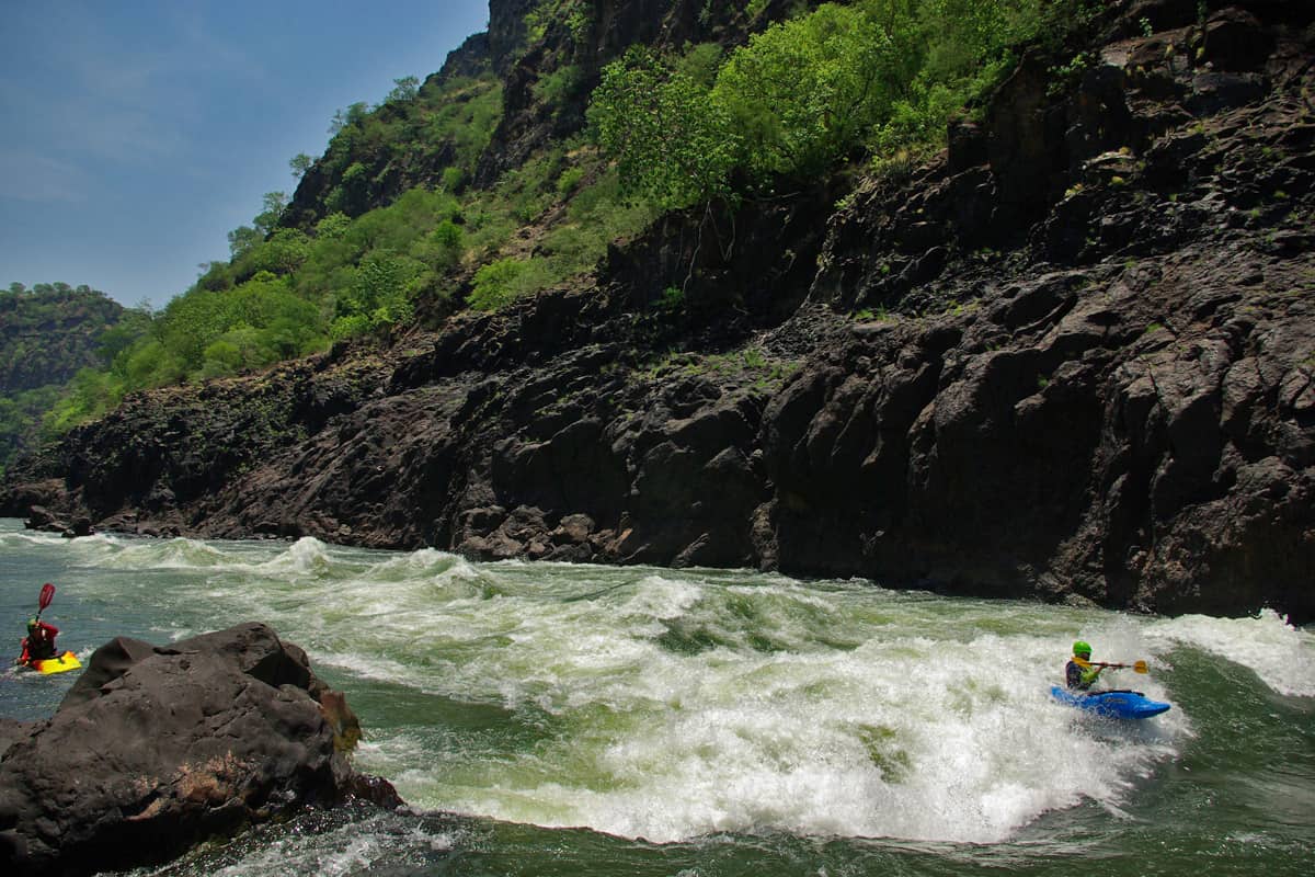 Zambezi River Rafting & Kayaking Whitewater Guidebook