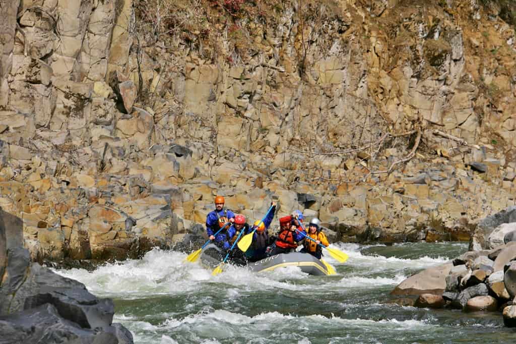 S Turn Rapid on the Hood River