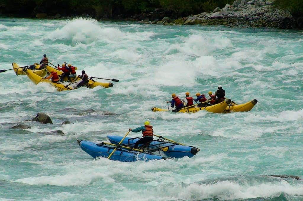 Entrada Rapid at high water on the Futaleufu River