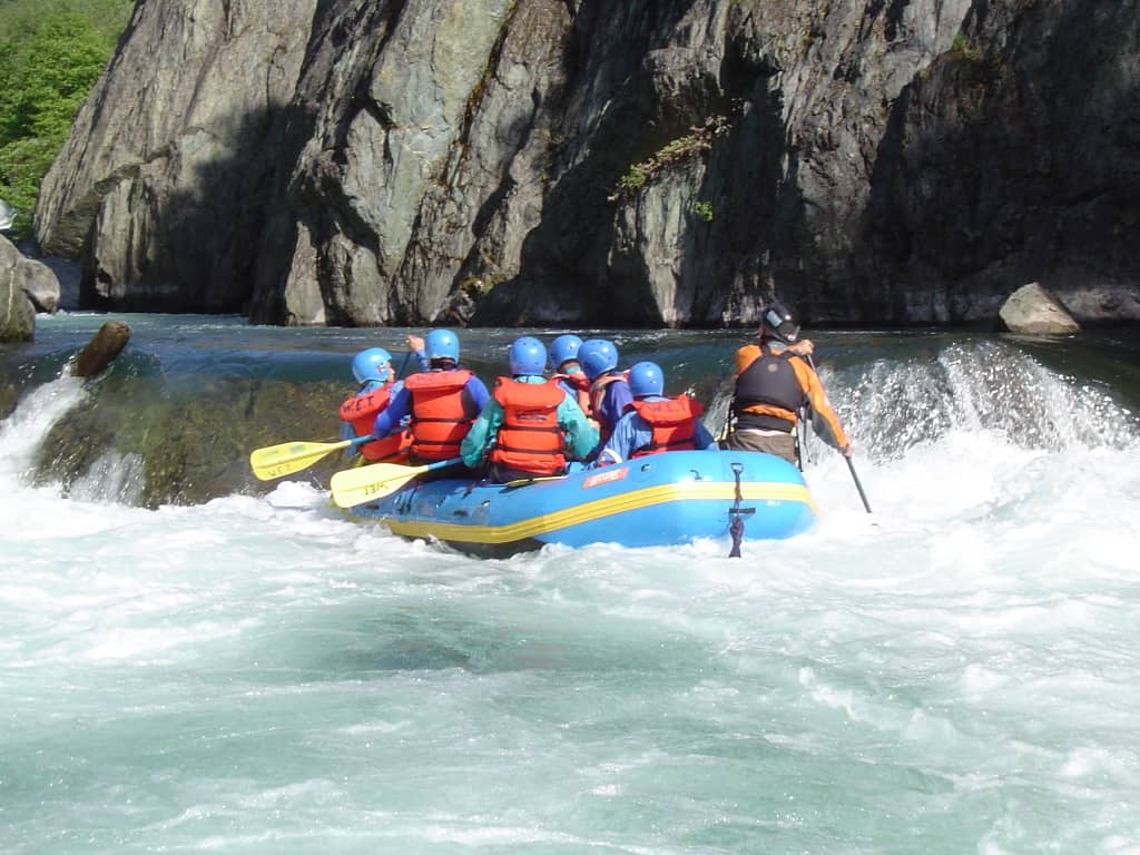 Raft surfing at Cleavage