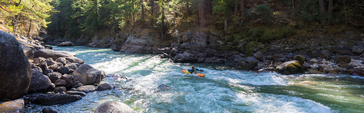 Kayaking the Chamkar Chhu downstream of Jakar