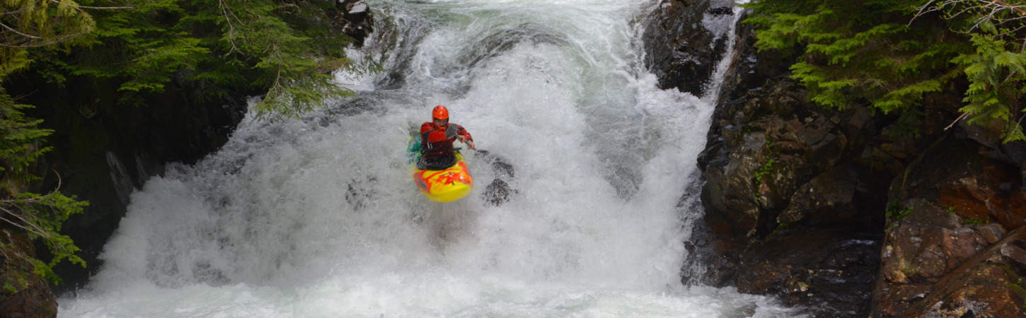 A kayaker runs the Fearsome Foursome.