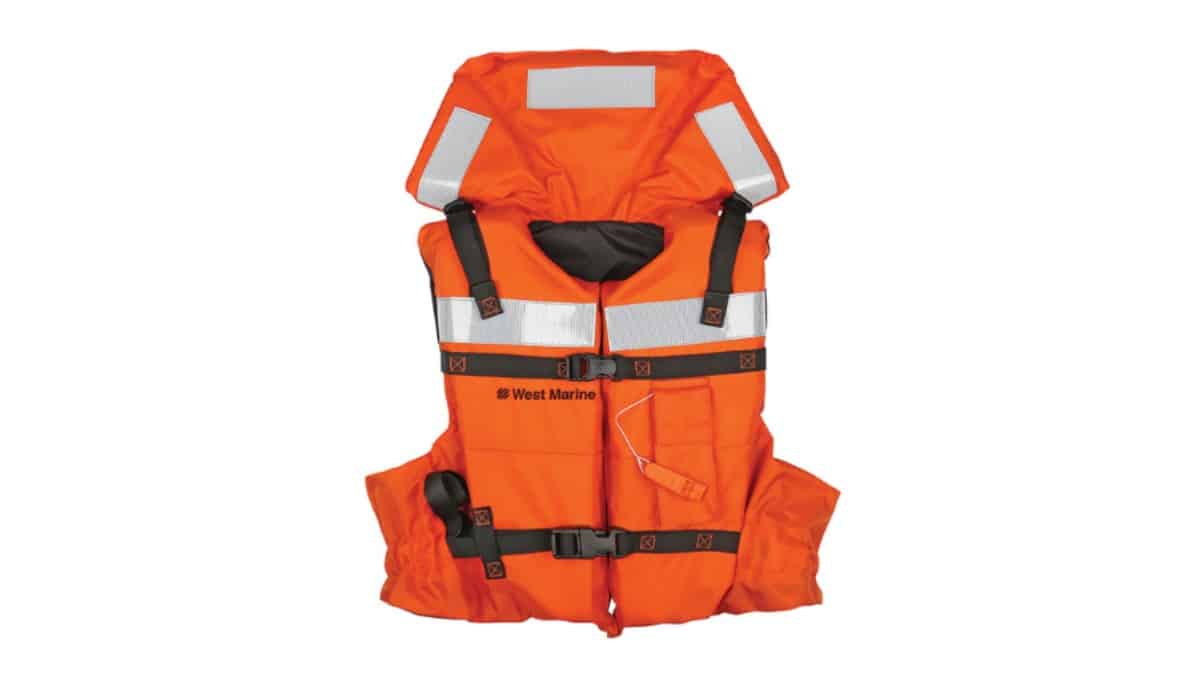 The Five Different Types of Personal Flotation Devices (PFDs