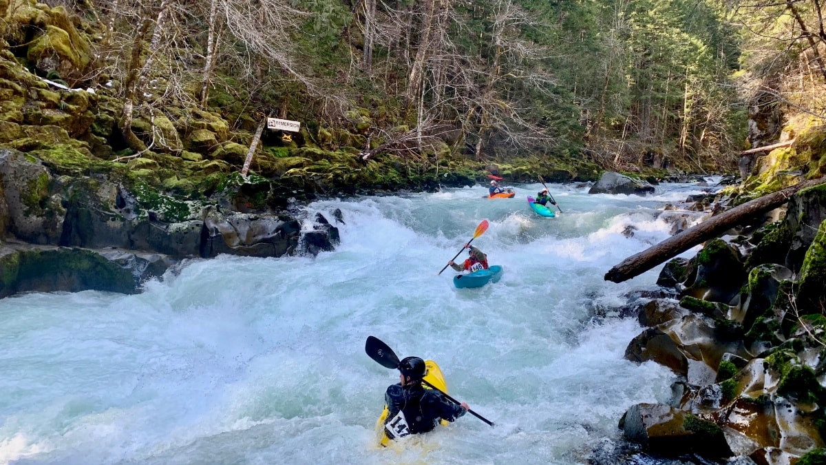 A few racers coming through Rams Horn