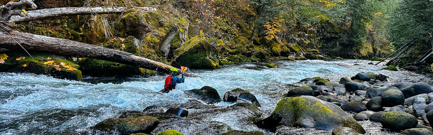 Kayaking the Orletta section of the White Salmon River